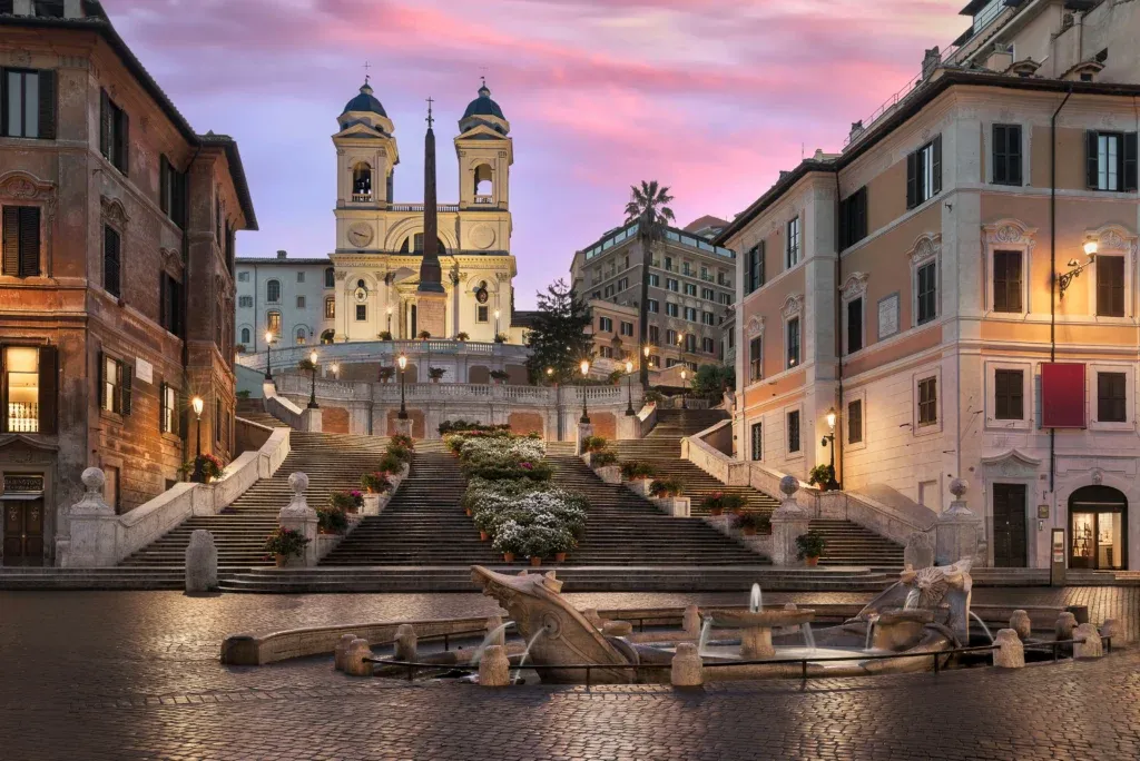 Photo — Piazza di Spagna