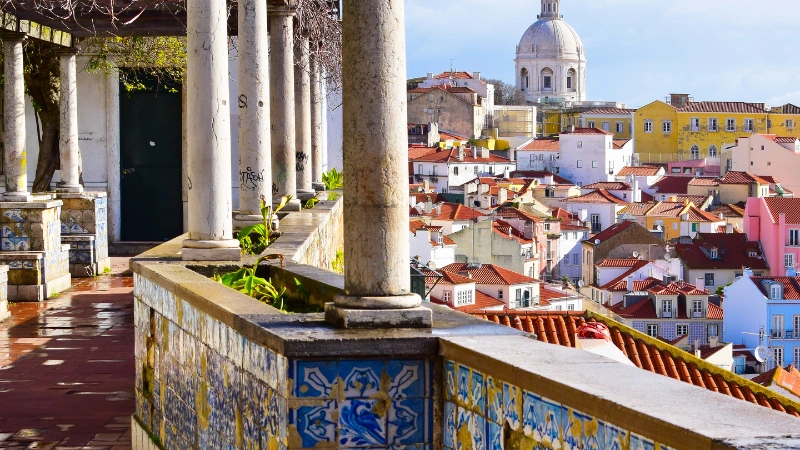 Vue depuis le Miradouro de Santa Luzia